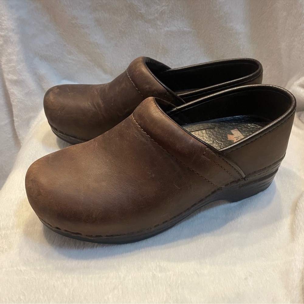 Dansko Brown Leather Clogs, size 6.5-7